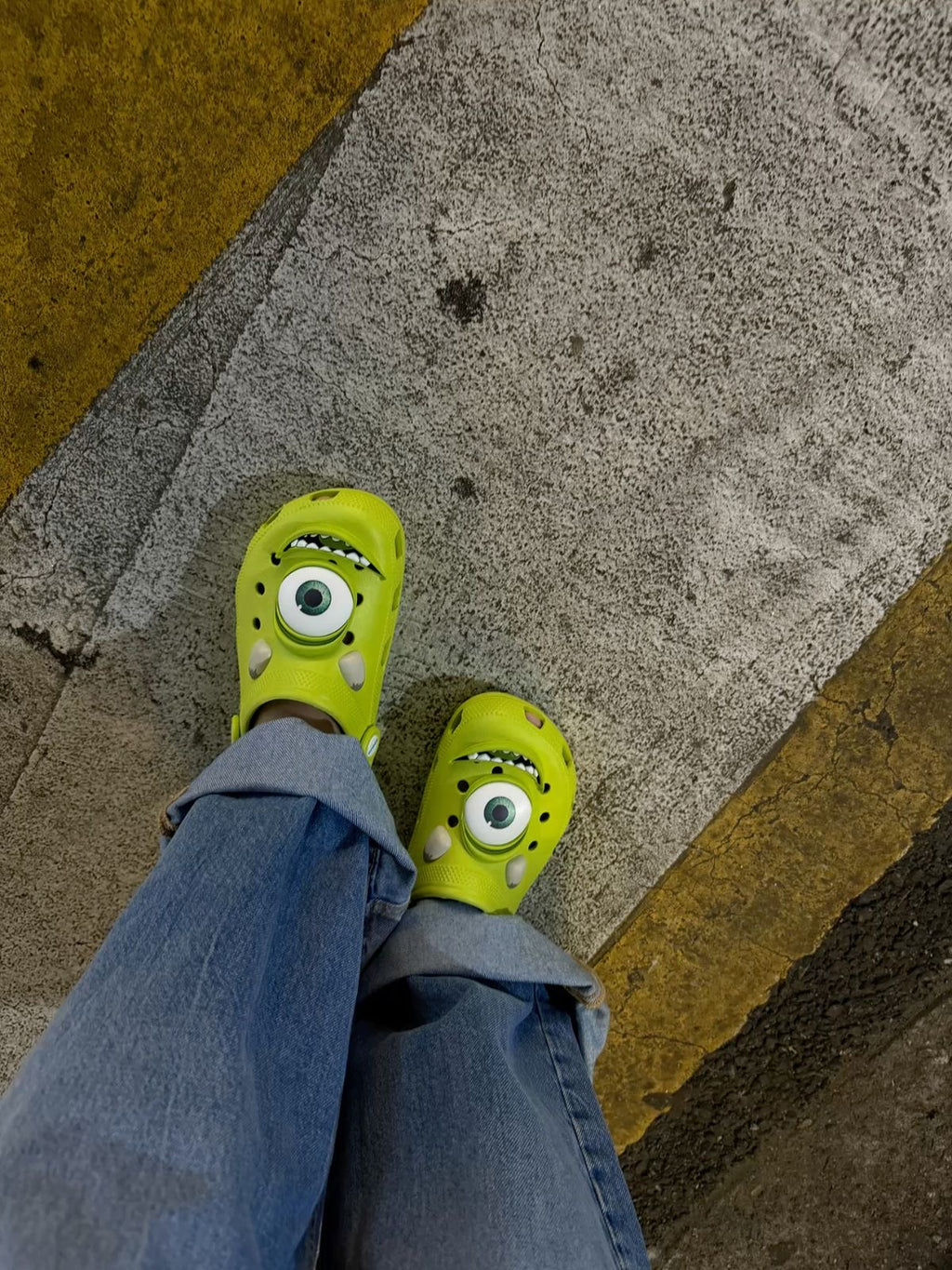 Monster-Crocs