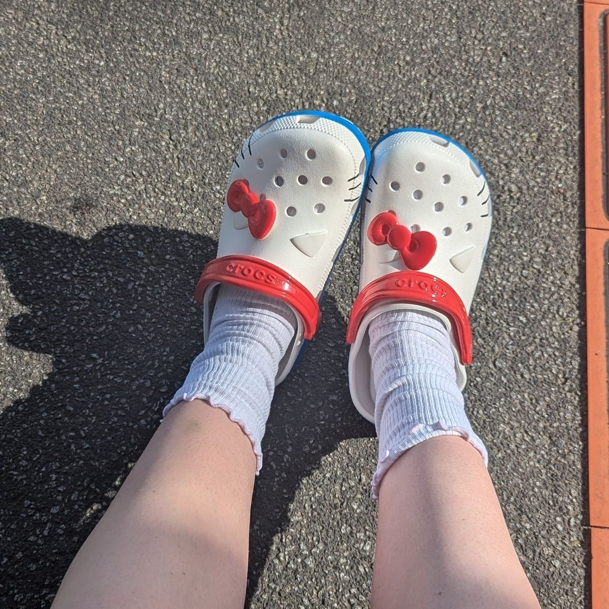 Hello kitty-Crocs