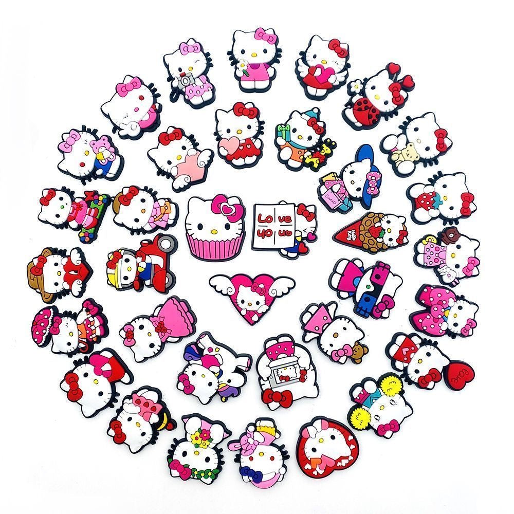 hello kitty-pins