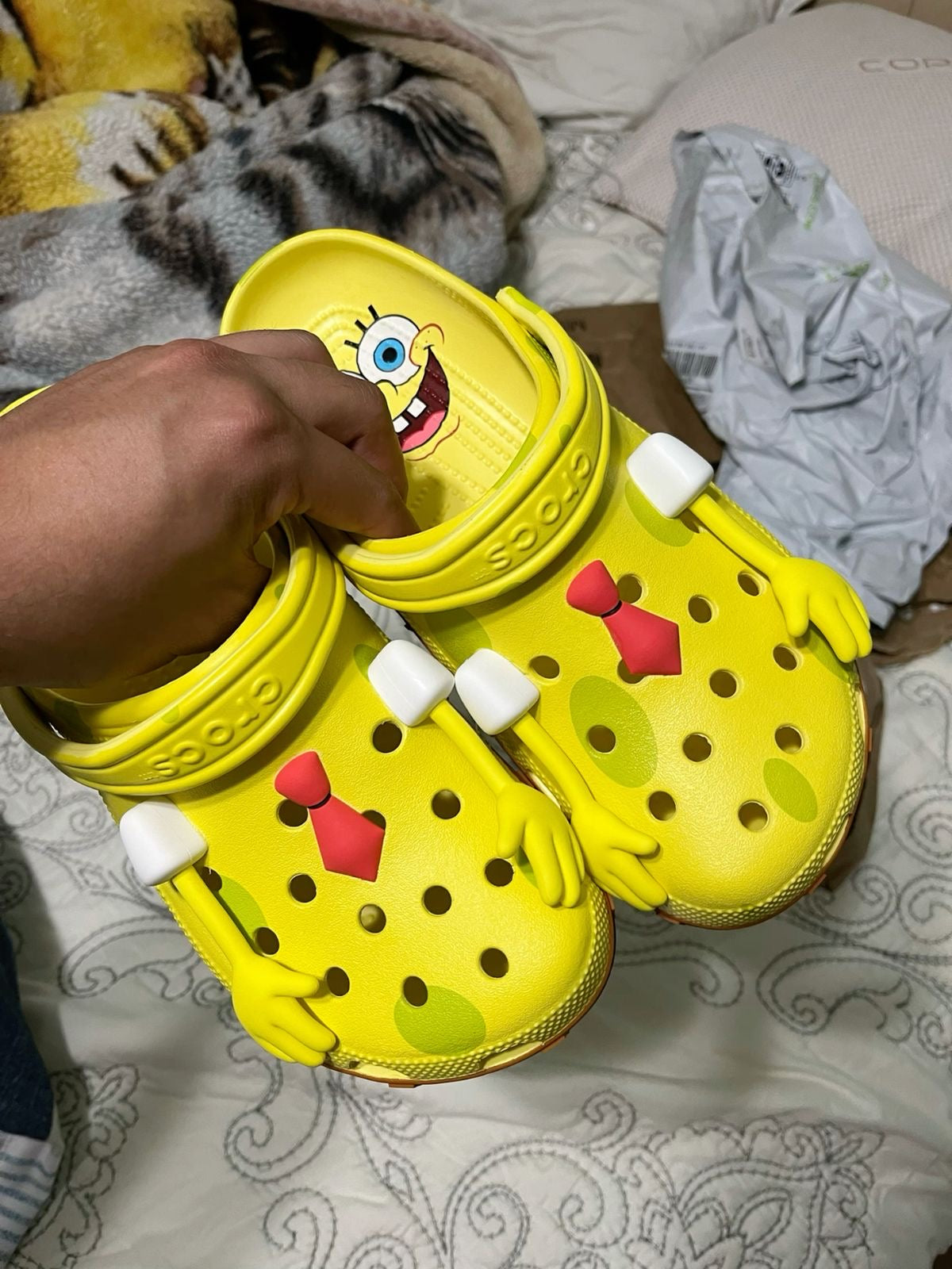 spongebob-Crocs